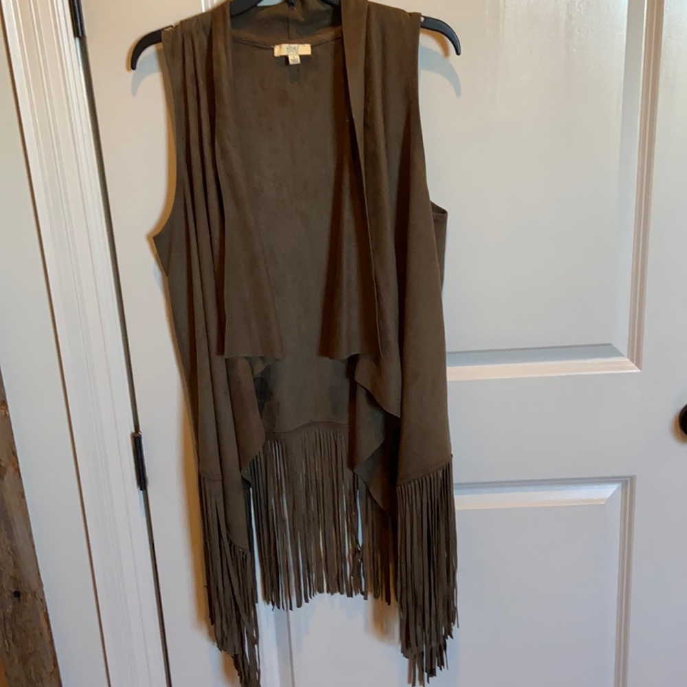 Army green suede vest with fringe. Size large. Worn once.